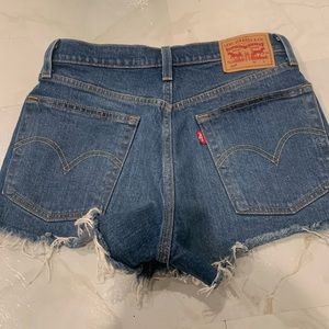 LEVI jean shorts